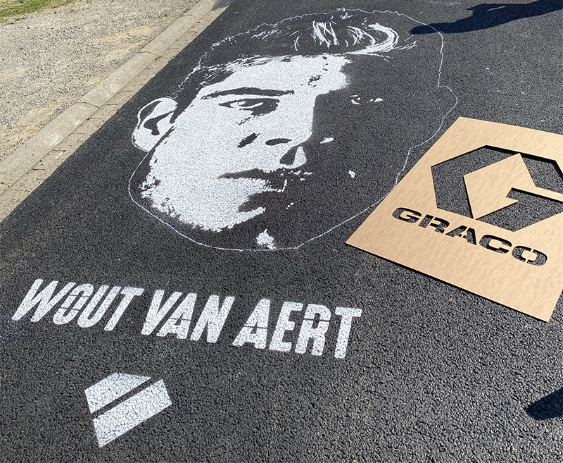 PNCHR Wout van Aert spraying application